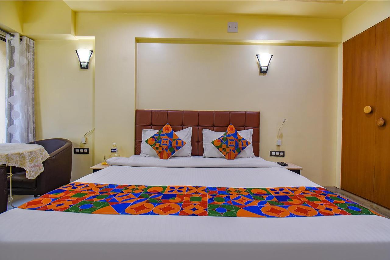 Hotel Fabhotel Sr Wakad - Nr Mall Of Millenium