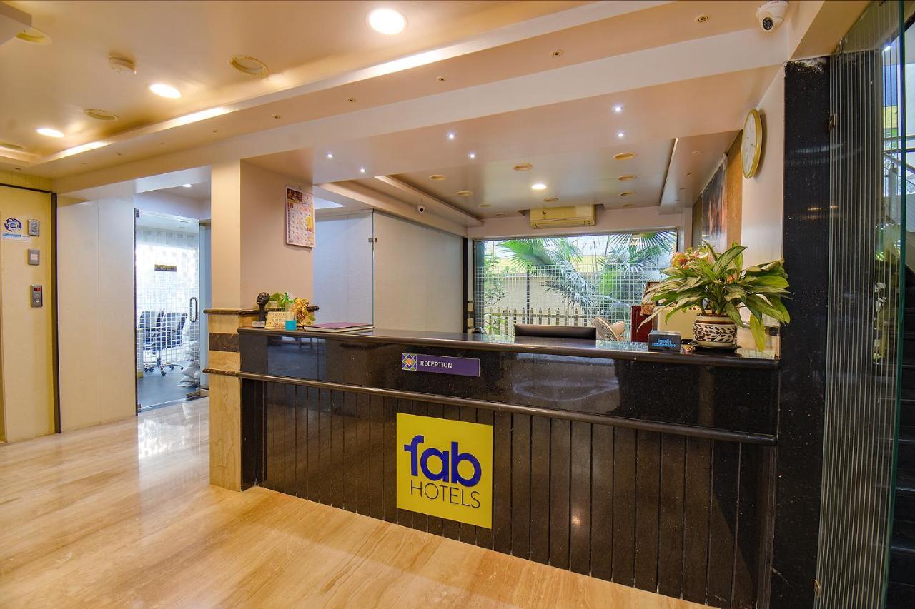Hotel Fabhotel Sr Wakad - Nr Mall Of Millenium Pimpri-Chinchwad