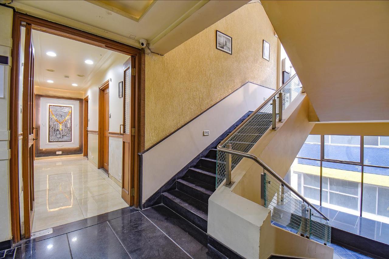 Fabhotel Sr Wakad - Nr Mall Of Millenium Hotel 3*